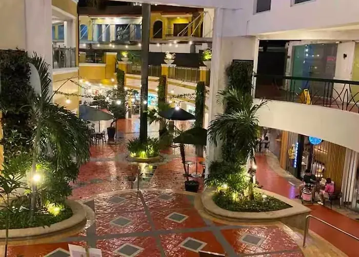 Apartamento Awesome Beside Eastwood Mall