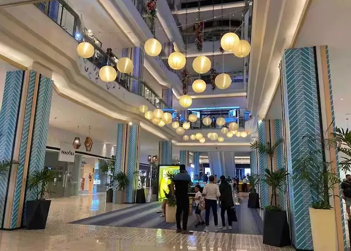 Apartamento Awesome Beside Eastwood Mall *