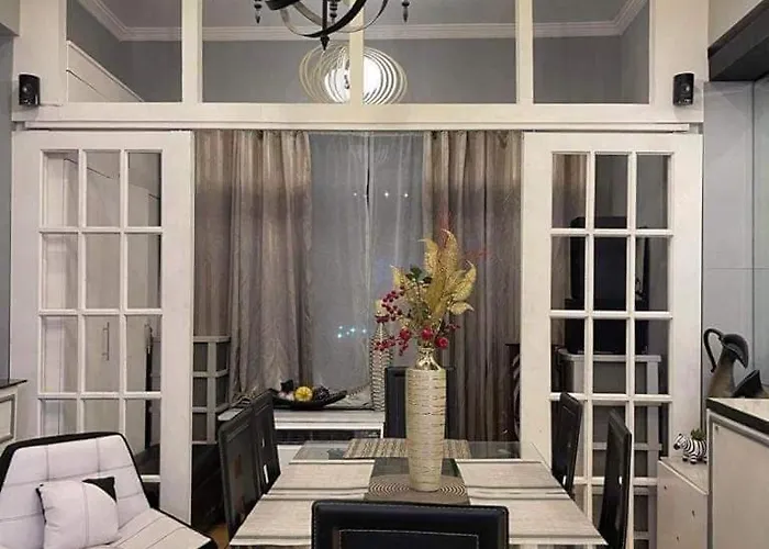 Apartamento Awesome Beside Eastwood Mall